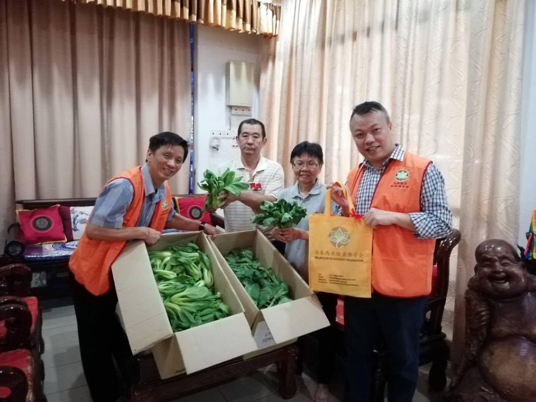 Malaysia Bo Re Buddhist Organization Charity Organic Vegetable Donation 3
